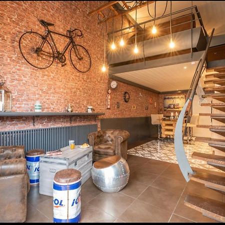 Loft industriel en centre ville Le Puy-en-Velay Extérieur photo
